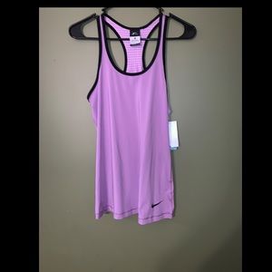 -NWT- Nike dry-fit workout tank